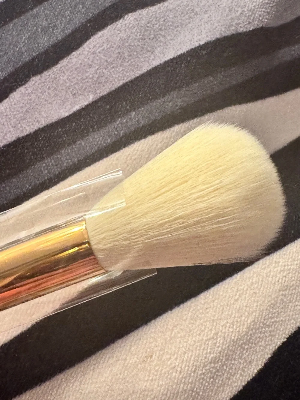 SLMISSGLAM Red Gingham Face Makeup Brush